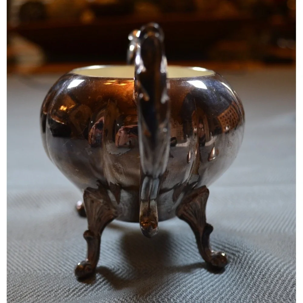 Sheridan Silver Plated Sugar Bowl